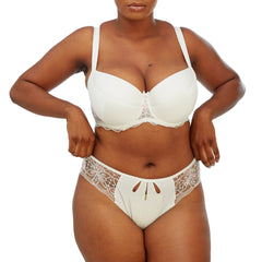 Caramel white thong front - the luxe nude